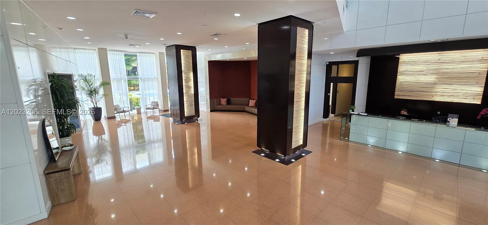 VENTURE AT AVENTURA WEST - Residential