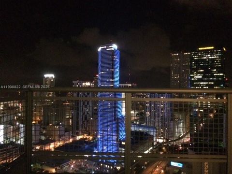 350 S Miami Ave 3907 Miami FL 33130