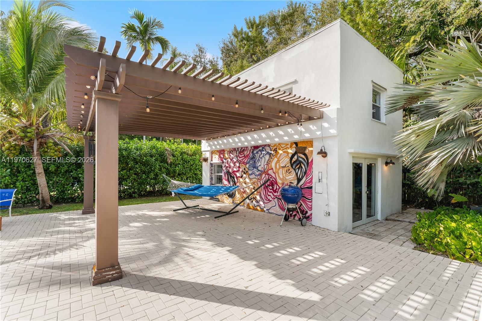 NORTH SHORE CREST - Residential