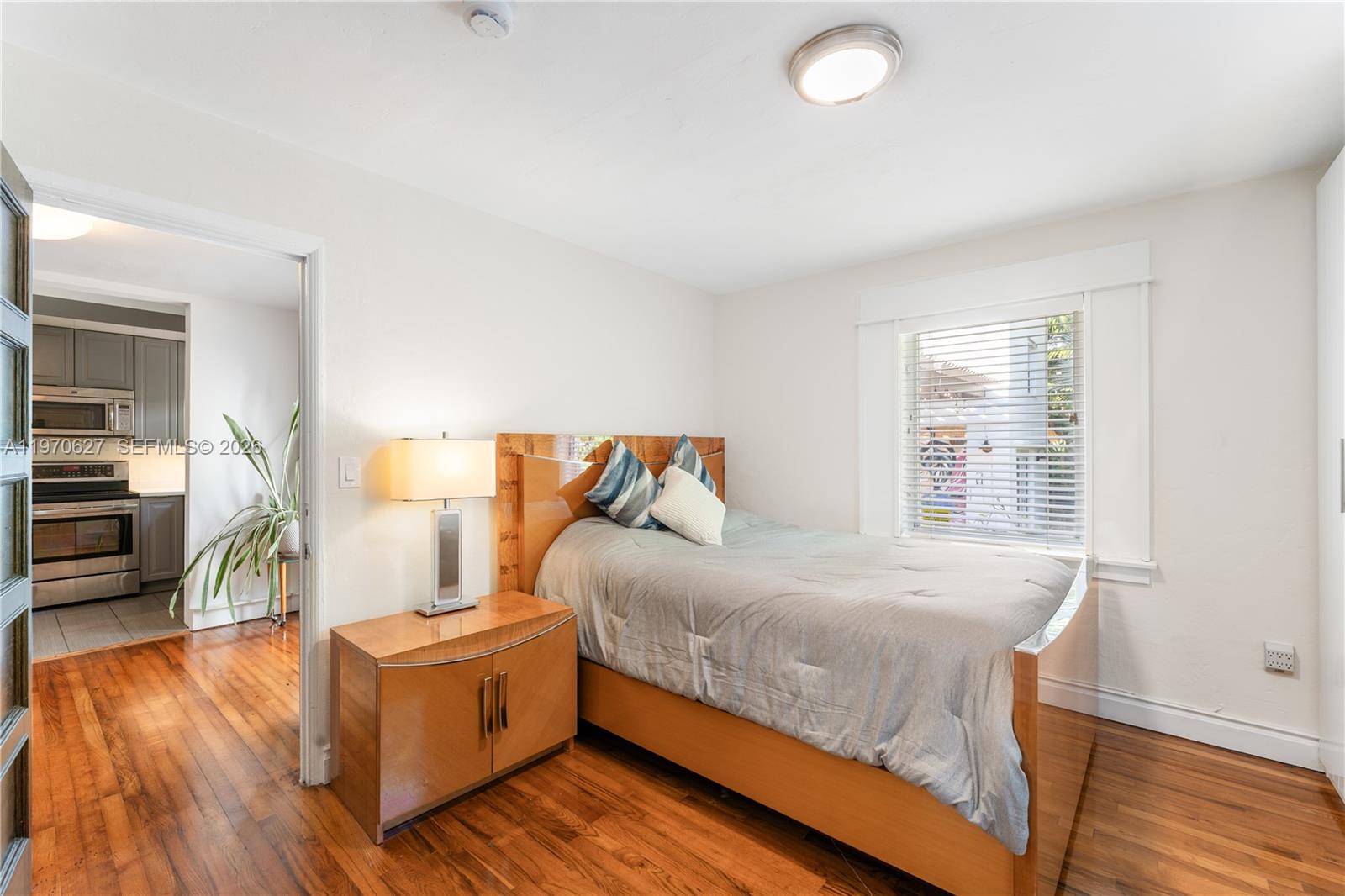 NORTH SHORE CREST - Residential