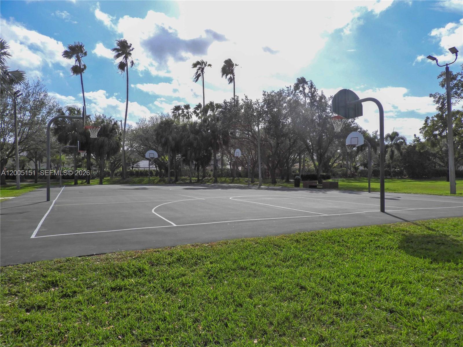 EMBASSY LAKES PHASE II - Residential