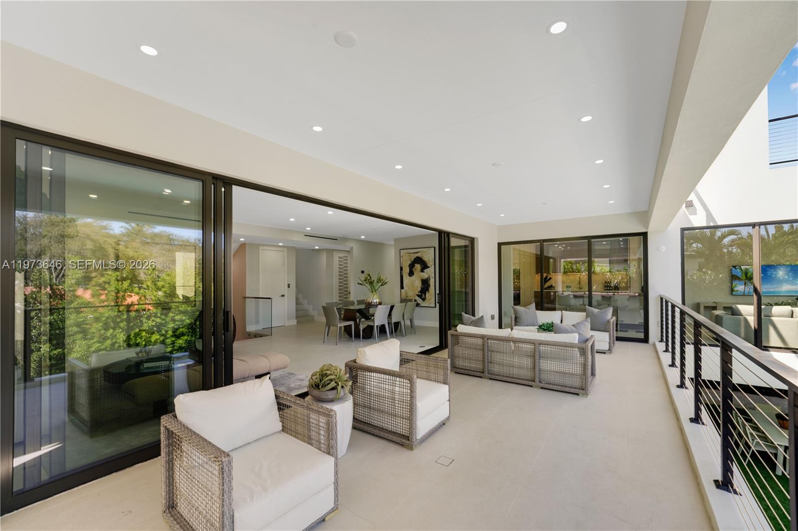 TROPICAL ISLE HOMES SUB 4 - Residential