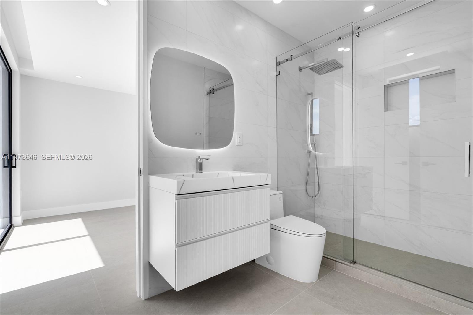 TROPICAL ISLE HOMES SUB 4 - Residential