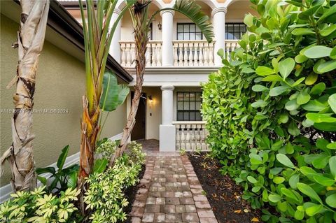 Condominium in Naples FL 1276 Strada Milan Ln Ln 1.jpg