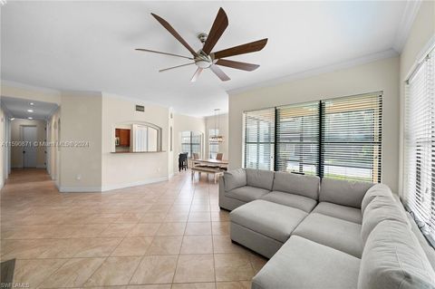 Condominium in Naples FL 1276 Strada Milan Ln Ln 14.jpg