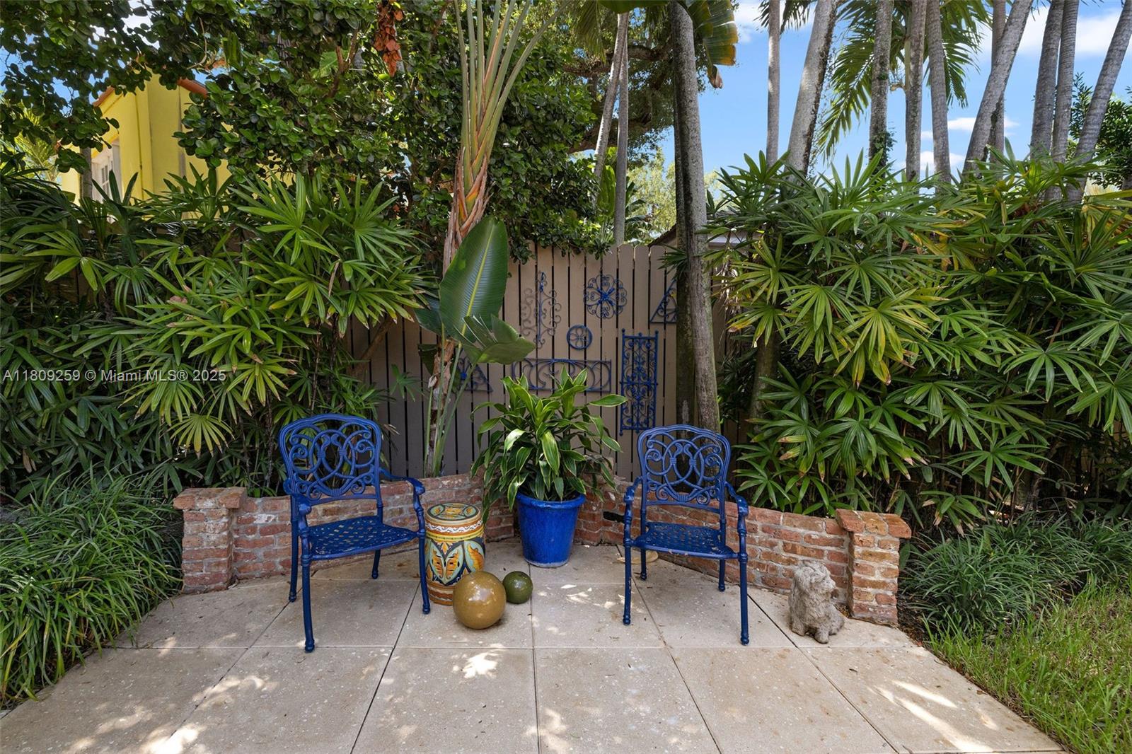 NATOMA MANORS - Residential