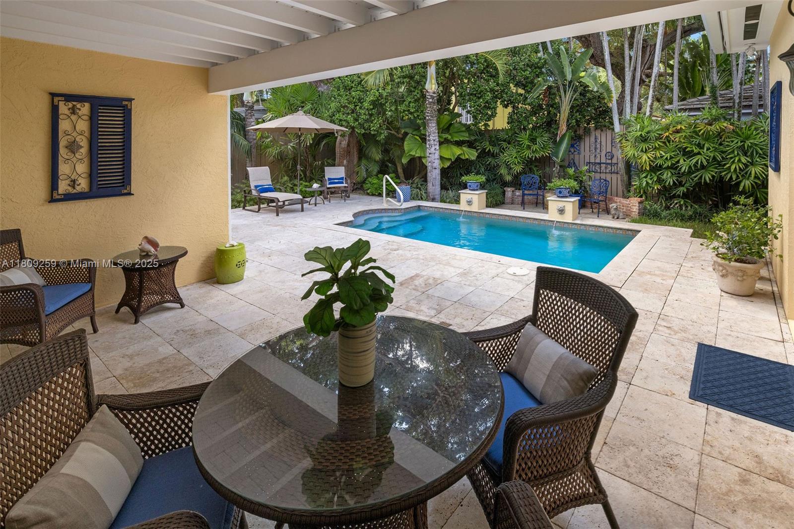 NATOMA MANORS - Residential