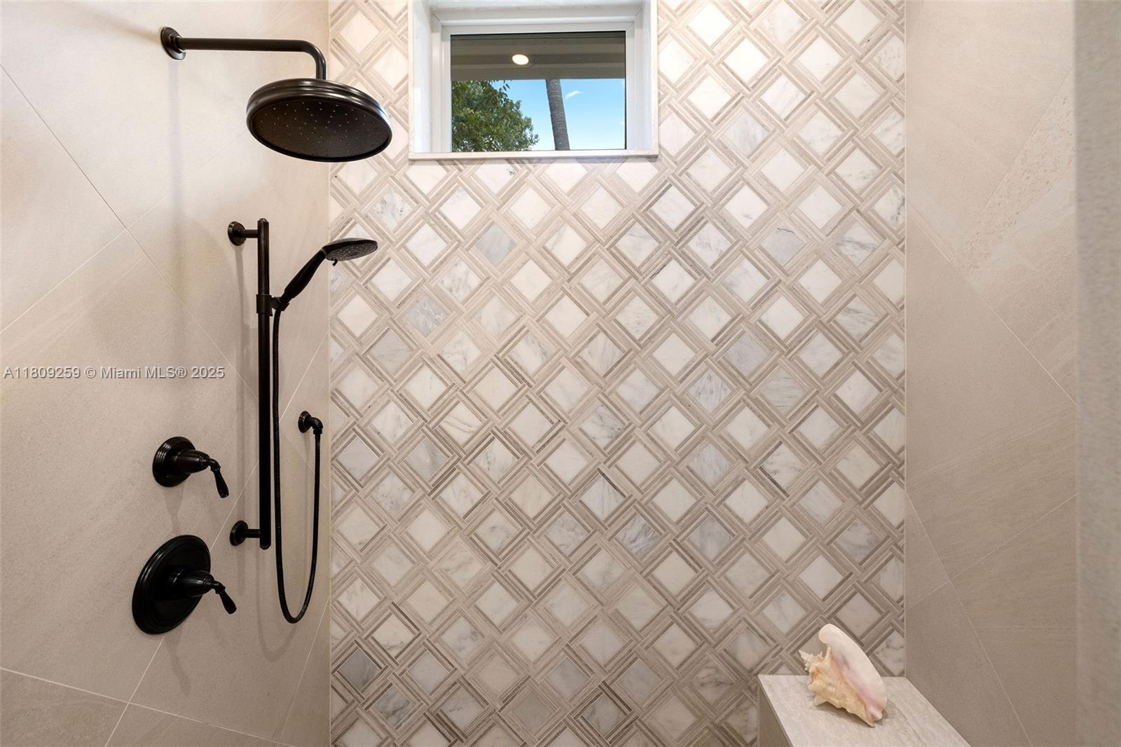 NATOMA MANORS - Residential