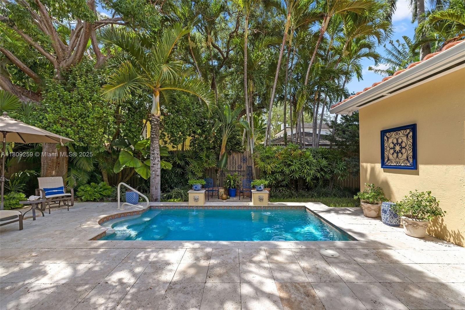 NATOMA MANORS - Residential