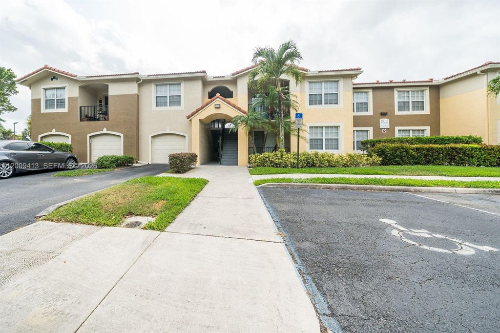 Photo of 15015 Michelangelo Blvd #102, Delray Beach, FL 33446 (MLS # A12009413)