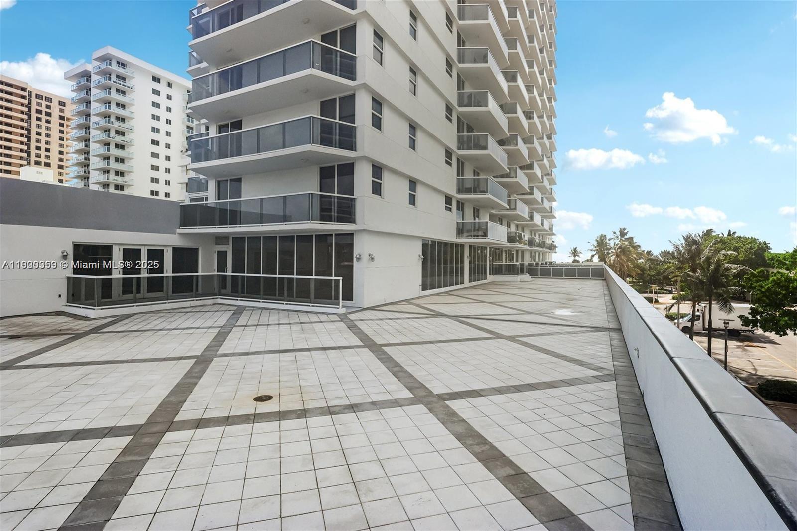 THE RIVIERA CONDO - Residential Lease