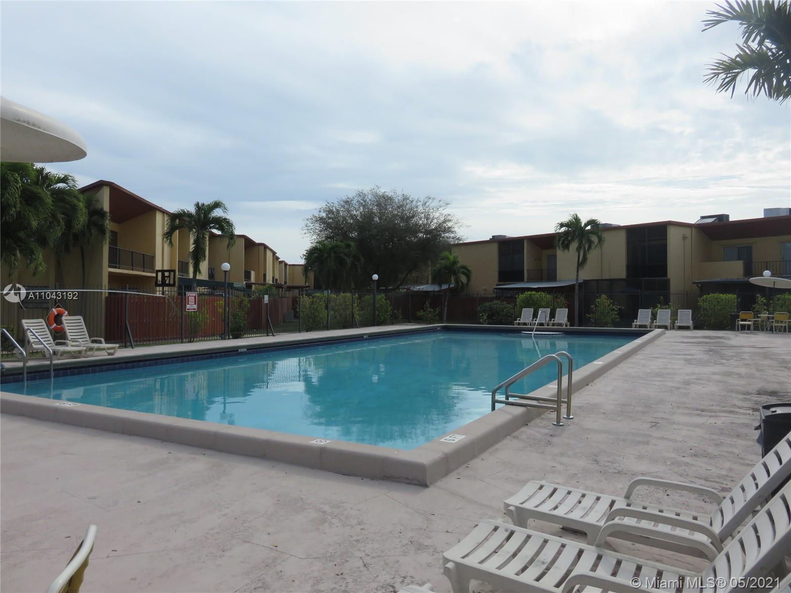 TARACOMA TOWNHOMES CONDO - Residential