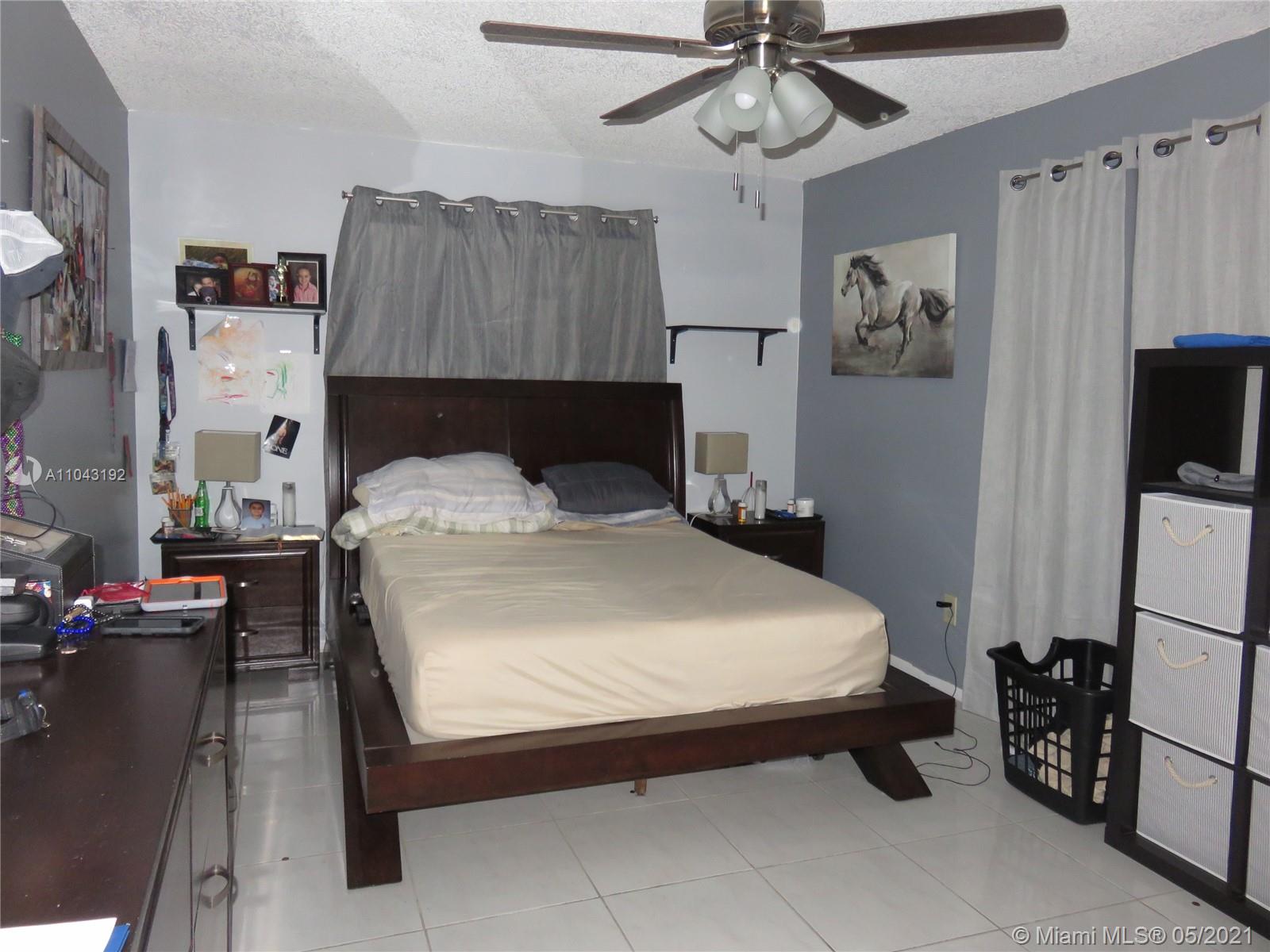 TARACOMA TOWNHOMES CONDO - Residential