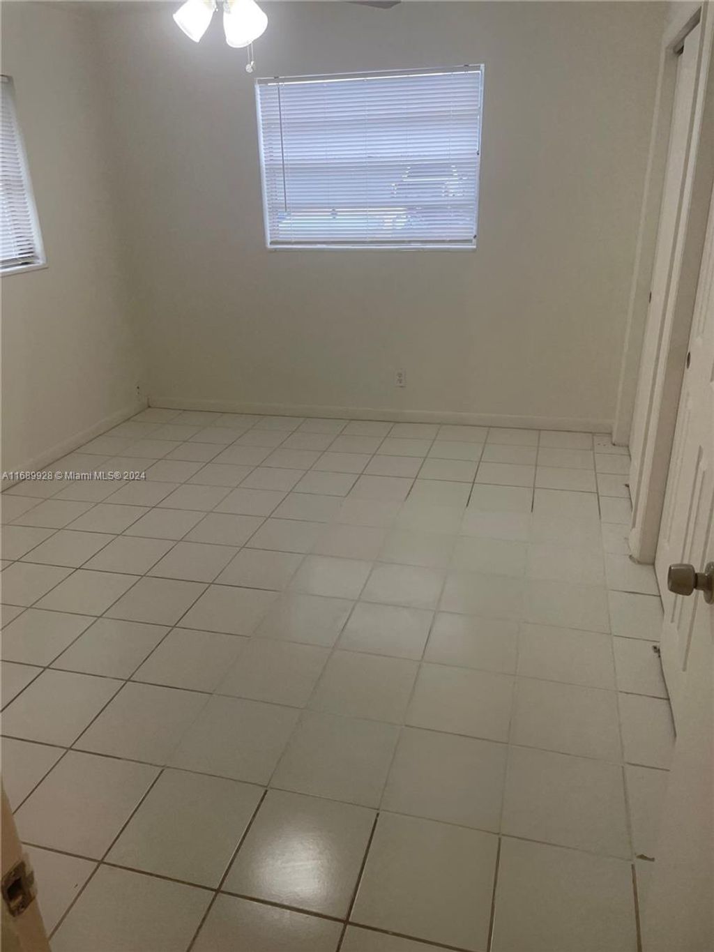 Photo of 1415 SW 3rd Ave #1, Fort Lauderdale, FL 33315 (MLS # A11689928)