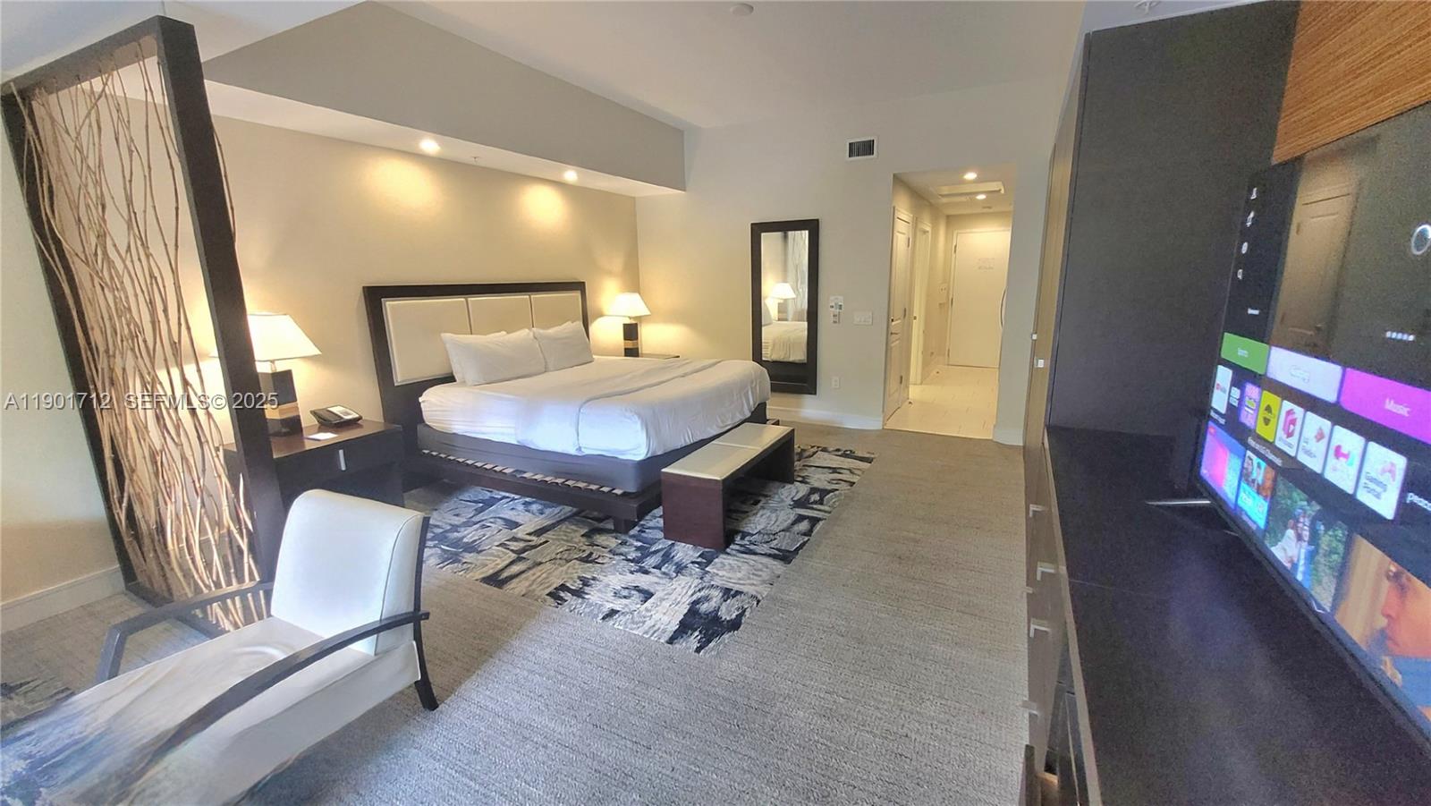 View photos, virtual tours, details... 5300 NW 87th Ave 306