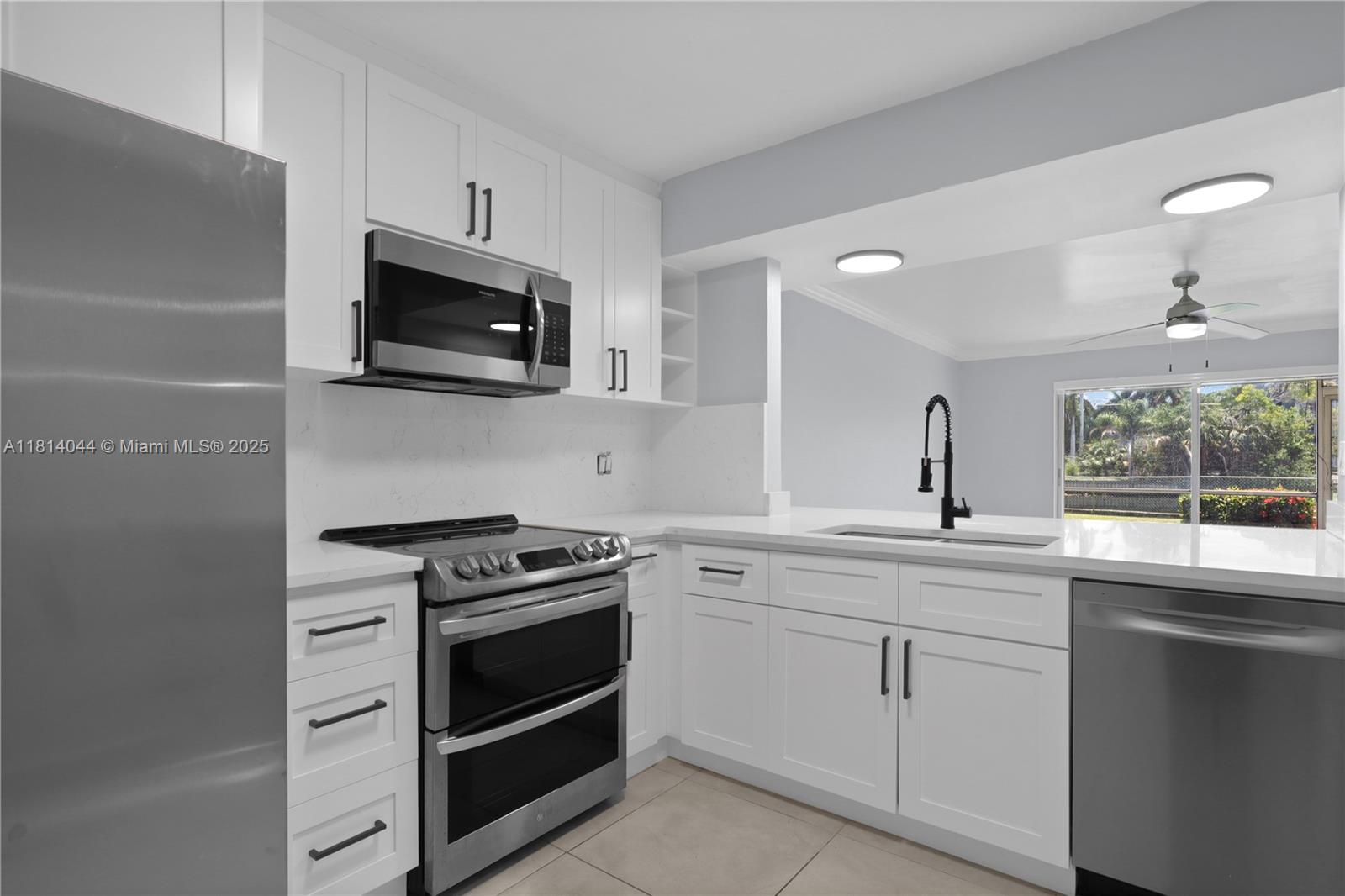 Rental Property at 4100 N 58th Ave 106, Hollywood, Broward County, Florida - Bedrooms: 2 
Bathrooms: 2  - $2,499 MO.