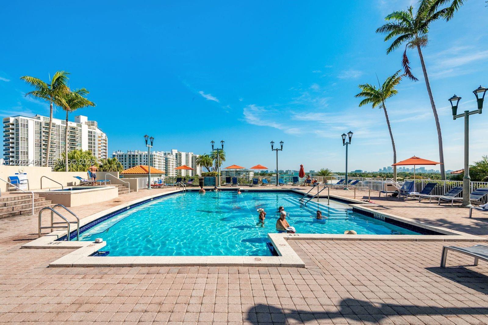 TIDES AT BRIDGESIDE SQUAR - Residential