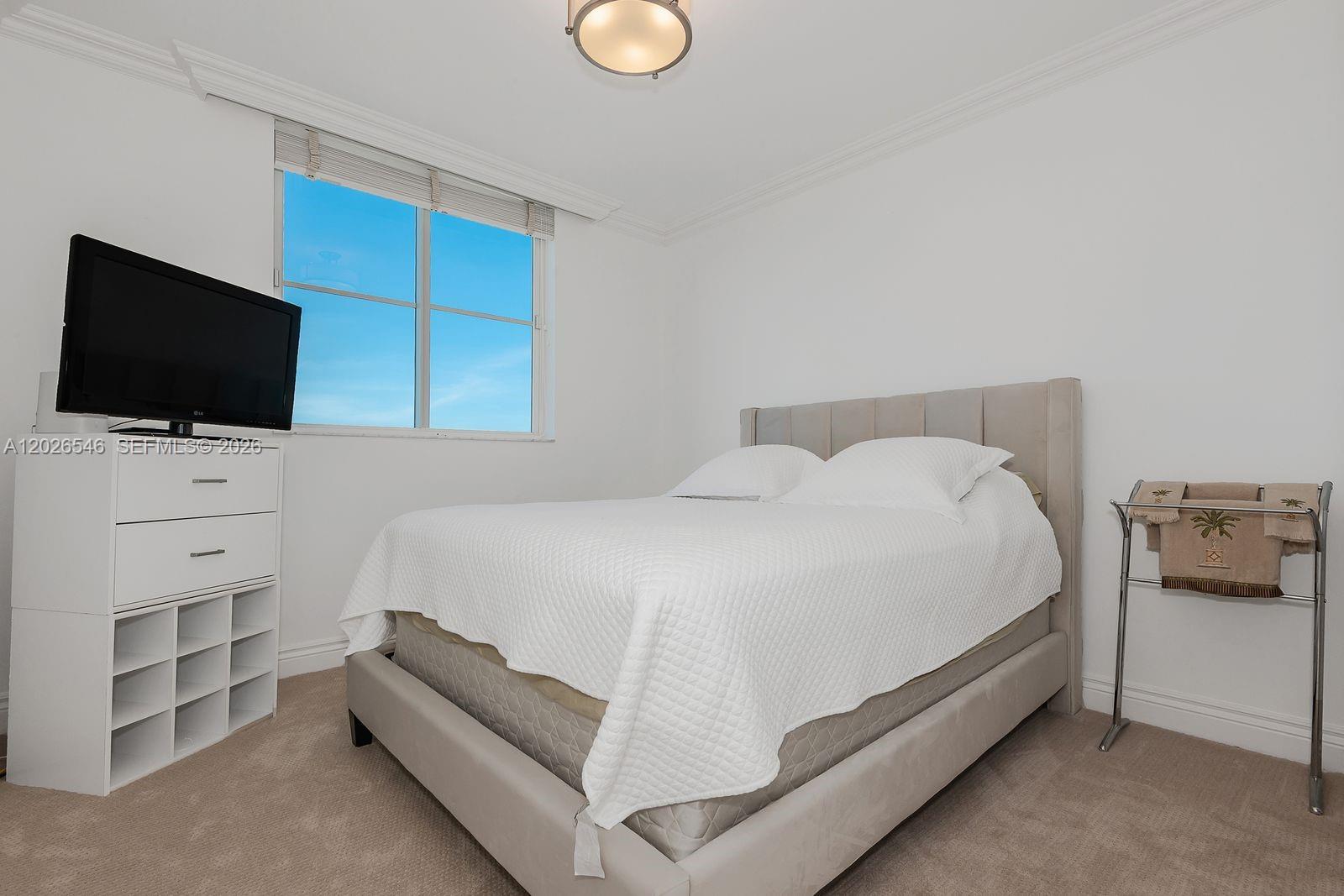 TIDES AT BRIDGESIDE SQUAR - Residential