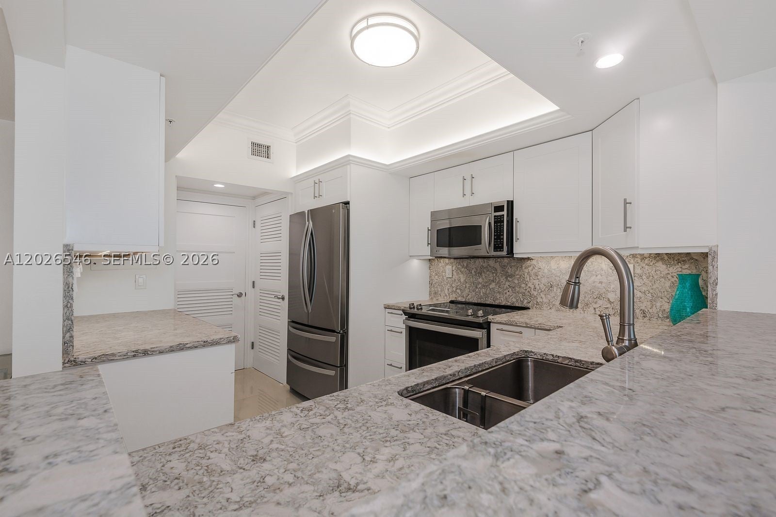 3020 NE 32nd Ave 1401, Fort Lauderdale FL 33308