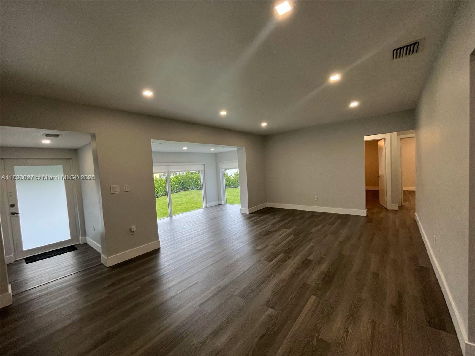 600 Forrest Dr