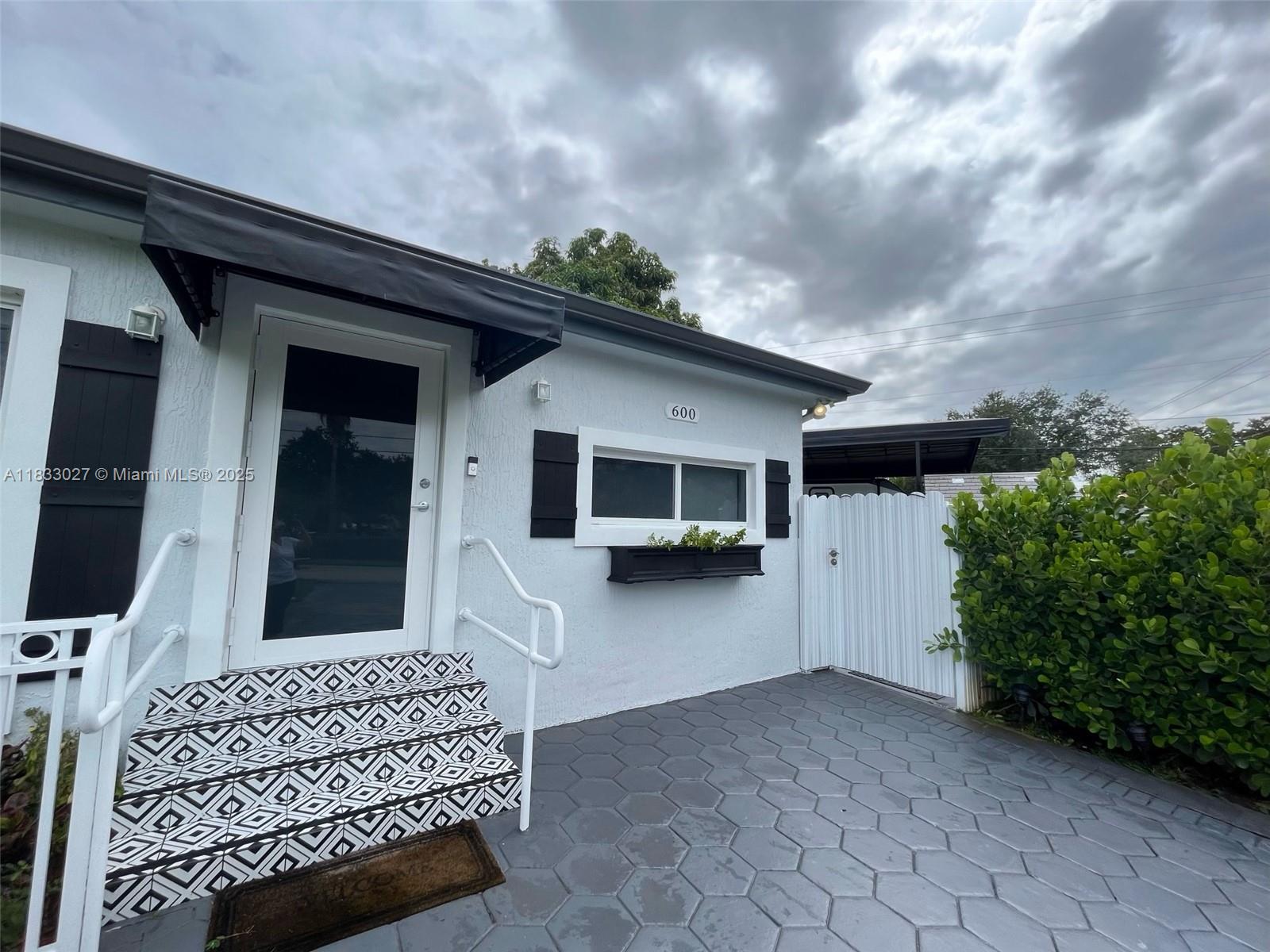 600 Forrest Dr