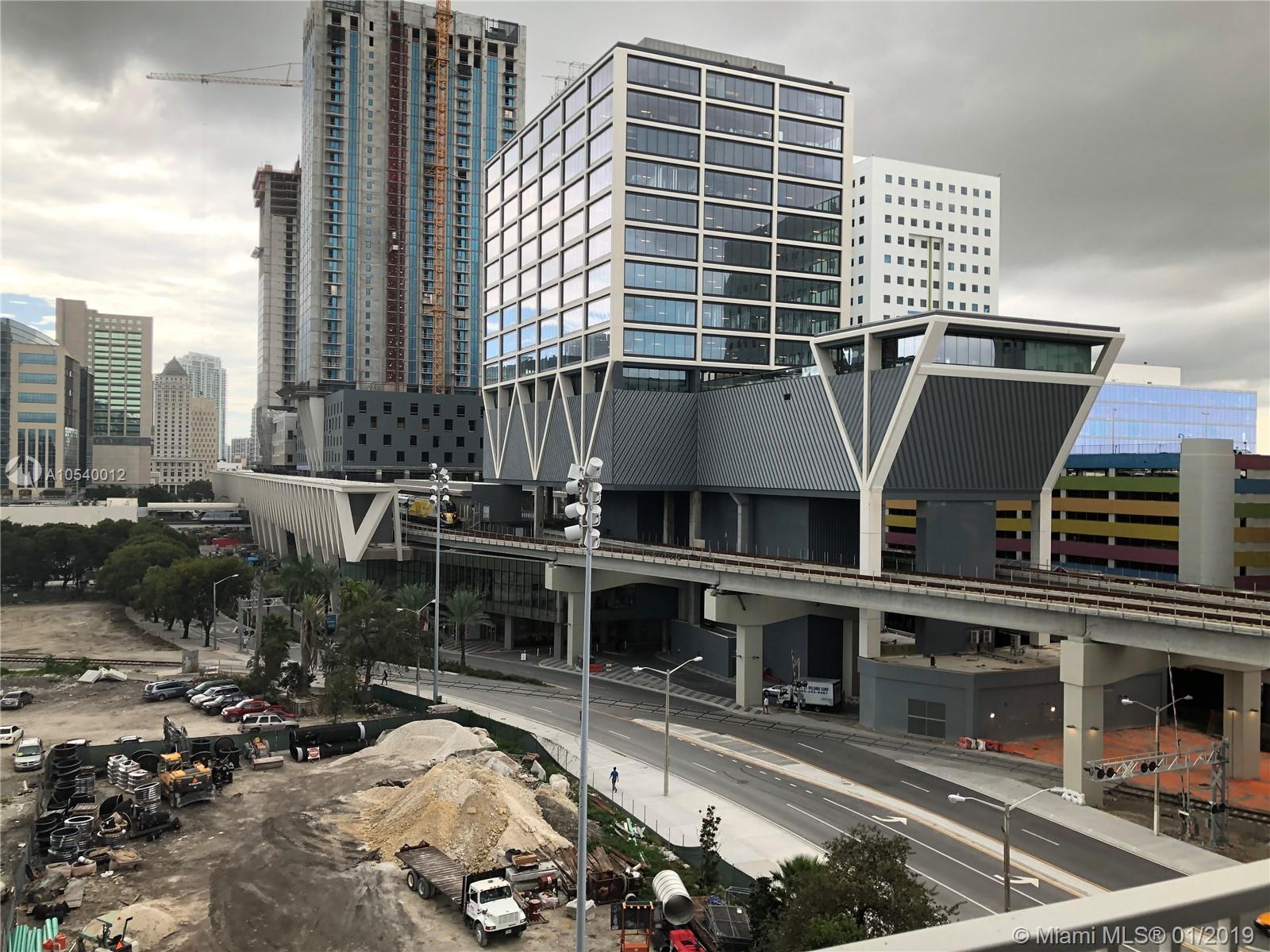 MADISON DOWNTOWN CONDO - Residential Lease