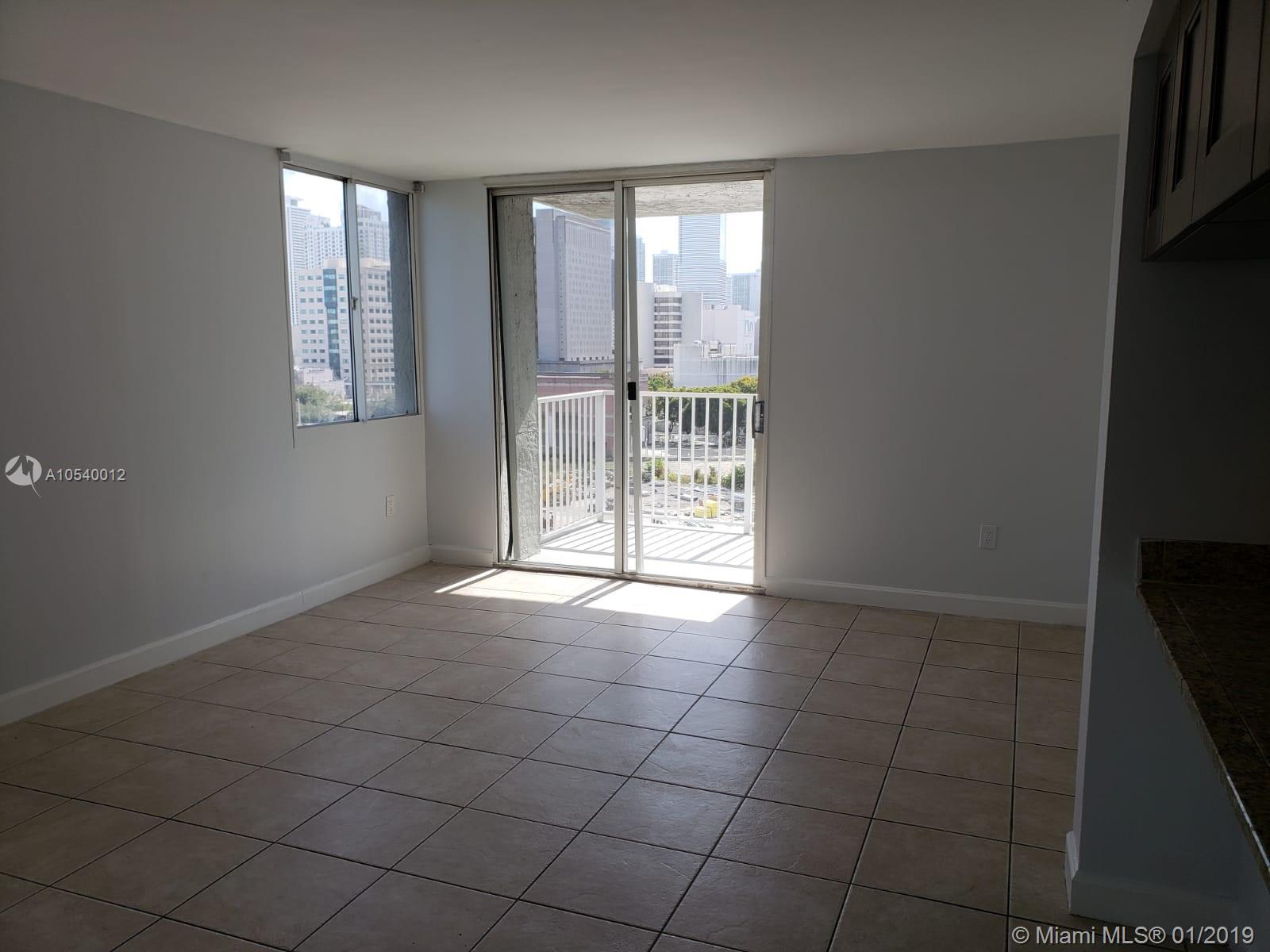 MADISON DOWNTOWN CONDO - Residential Lease