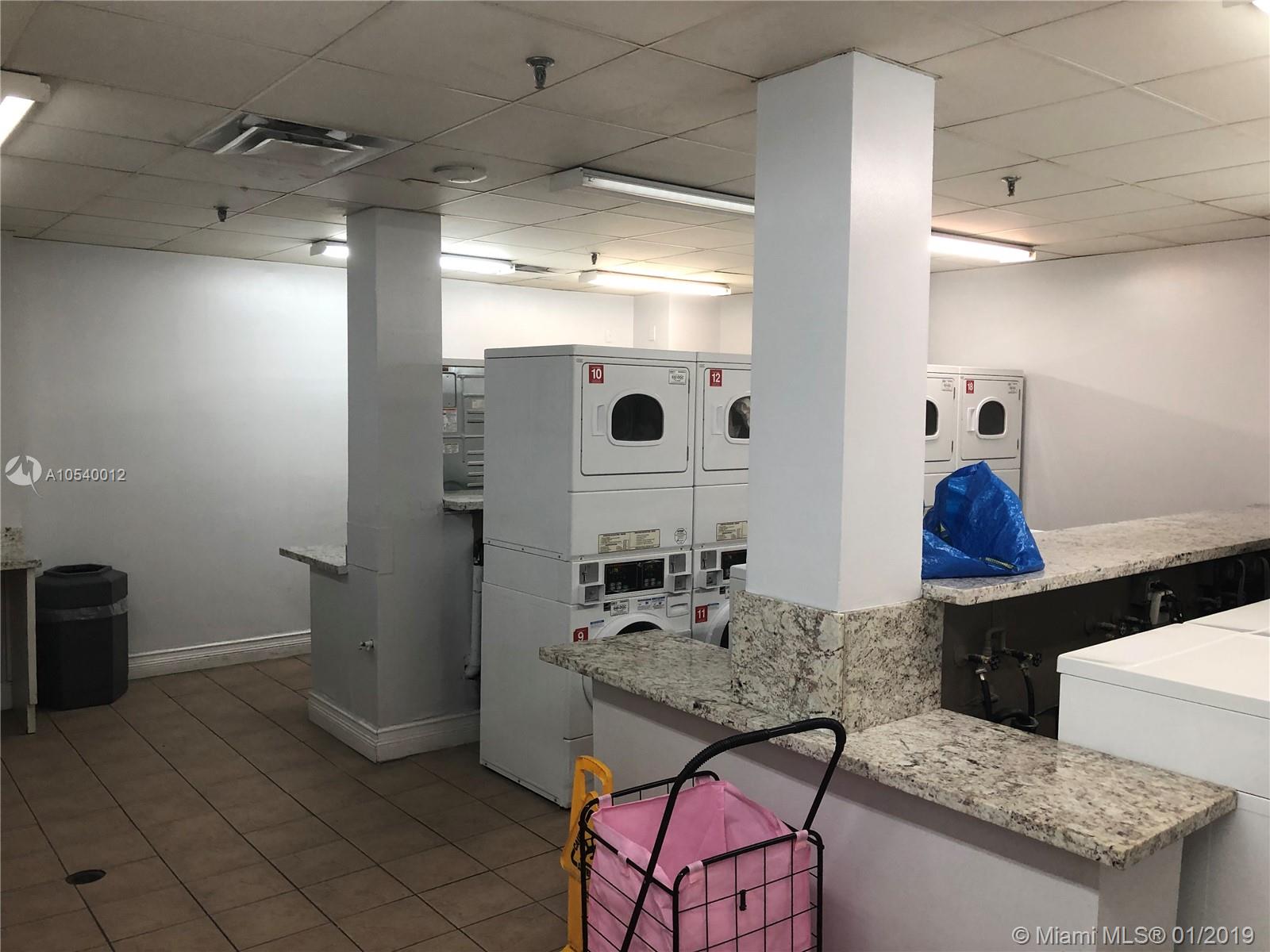 MADISON DOWNTOWN CONDO - Residential Lease