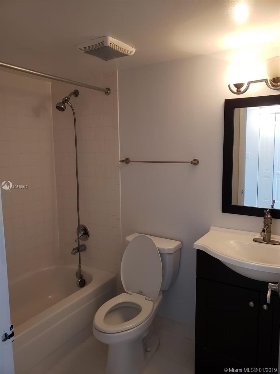 MADISON DOWNTOWN CONDO - Residential Lease