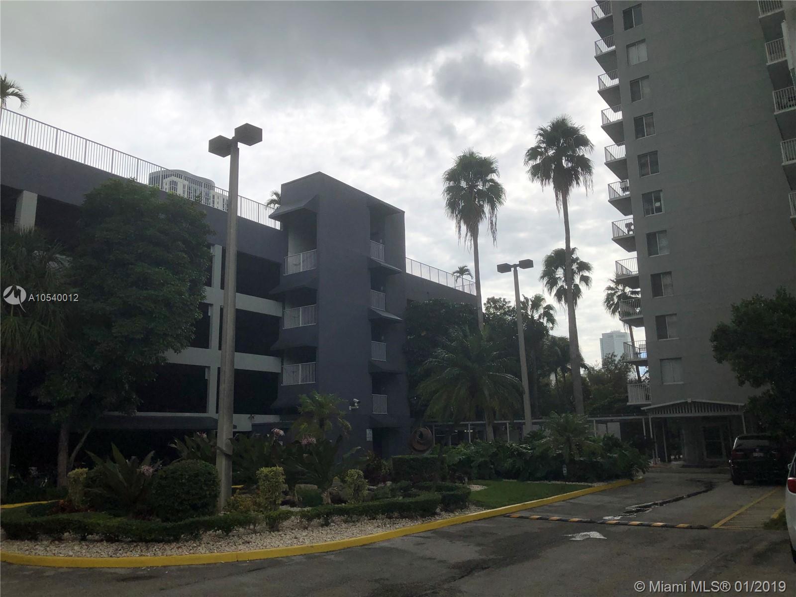 MADISON DOWNTOWN CONDO - Residential Lease