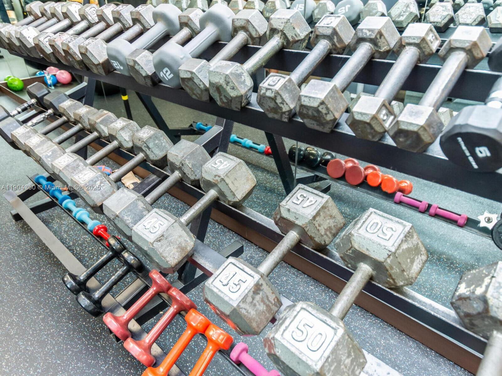 HEMISPHERES CONDO - Residential Lease