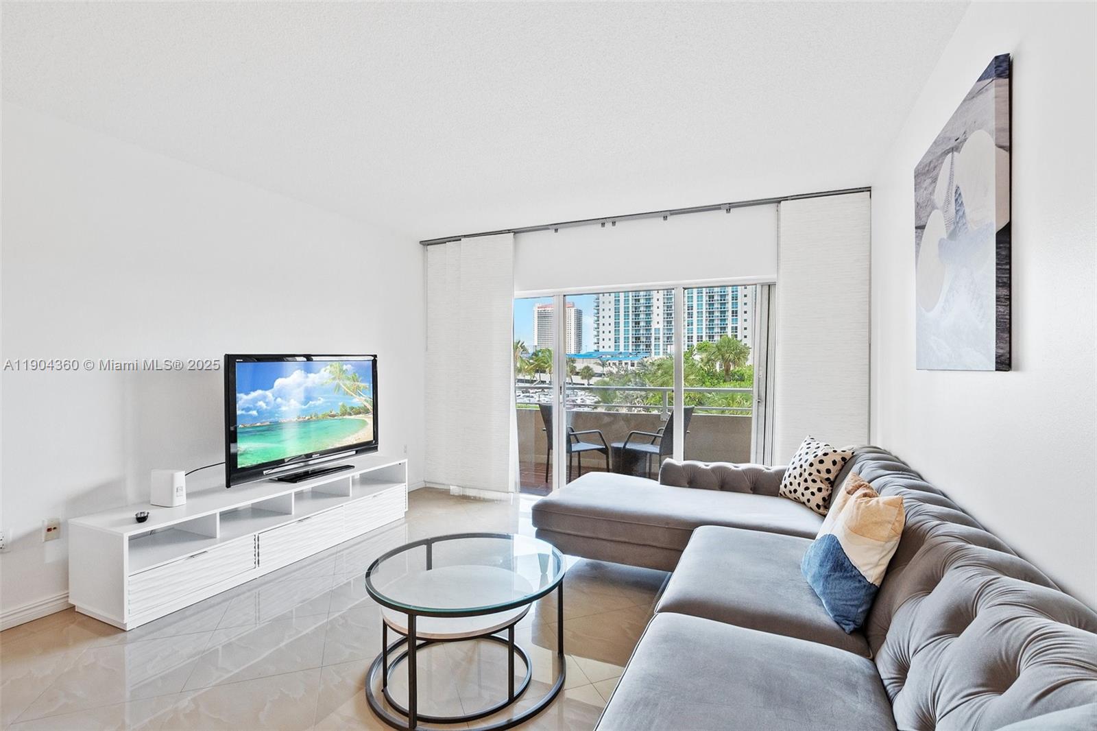 HEMISPHERES CONDO - Residential Lease