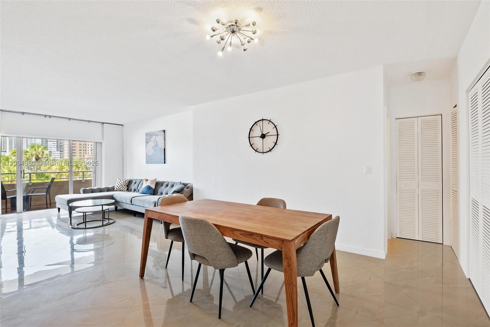 HEMISPHERES CONDO - Residential Lease