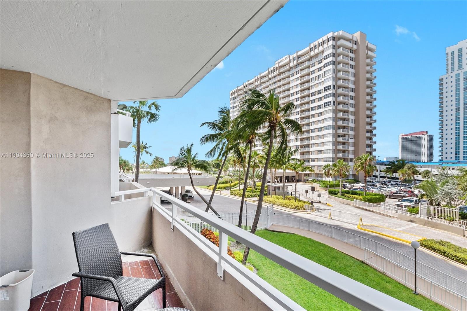 HEMISPHERES CONDO - Residential Lease