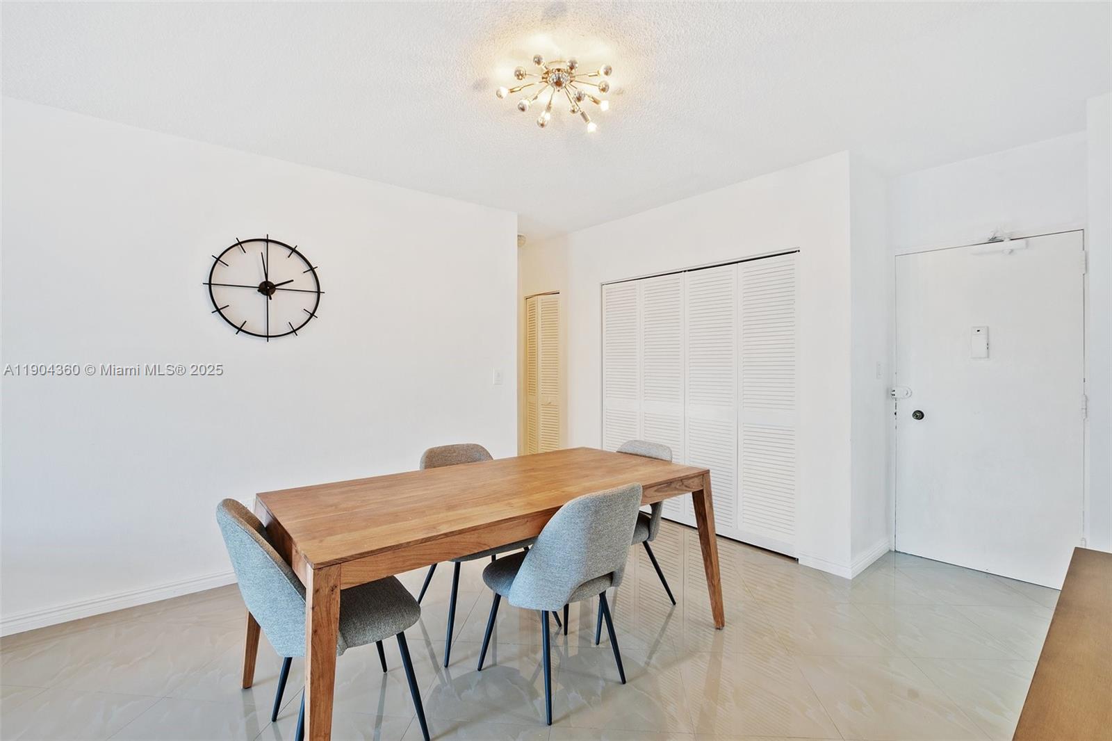 HEMISPHERES CONDO - Residential Lease