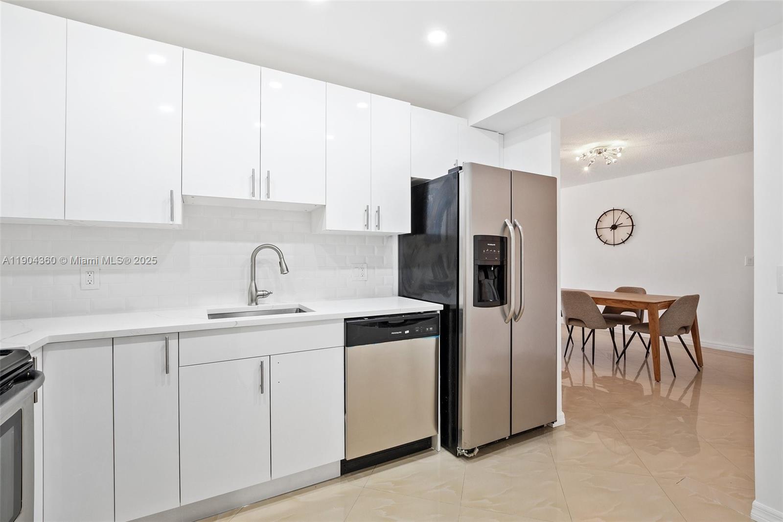 HEMISPHERES CONDO - Residential Lease