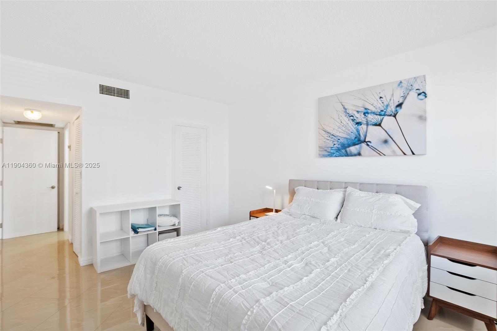 HEMISPHERES CONDO - Residential Lease