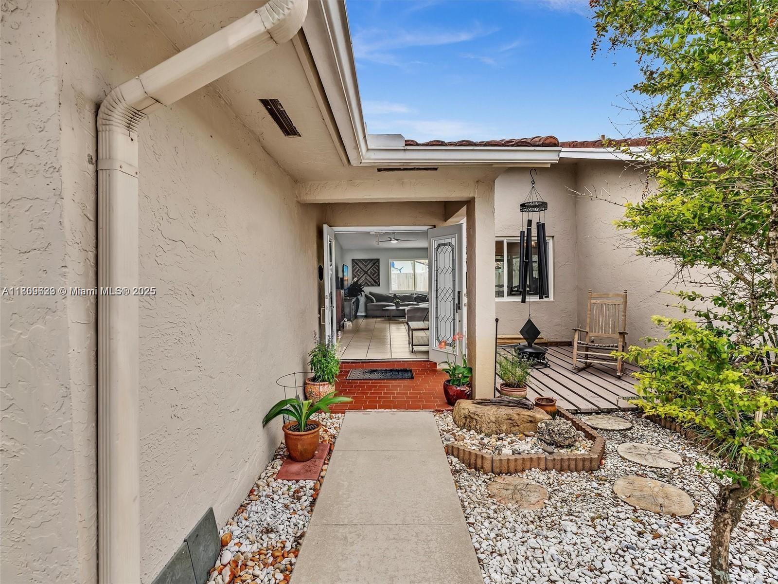 11310 SW 58th Ct 0