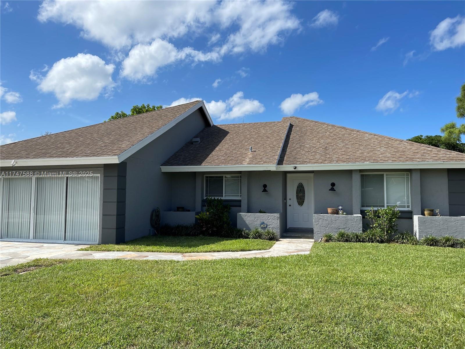 CAM ESTATES - Residential Lease