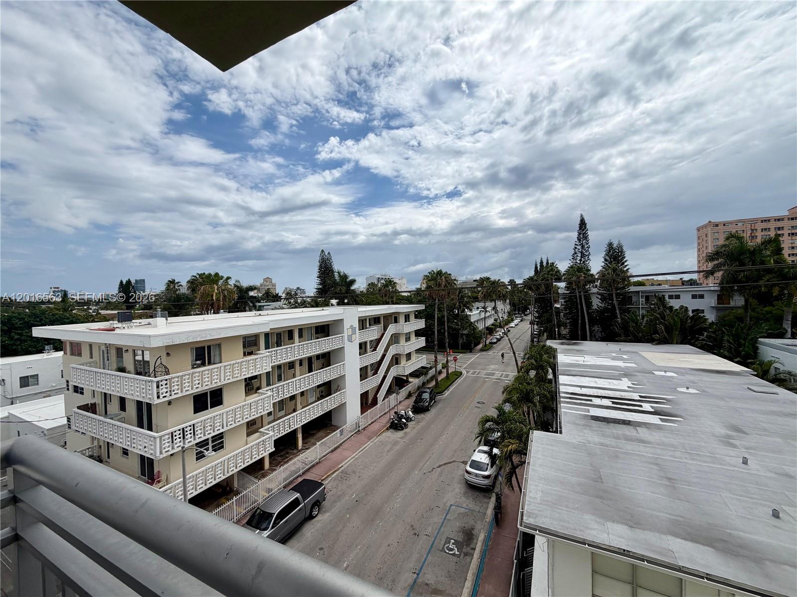 MERIDIAN MANOR CONDO - Residential Lease