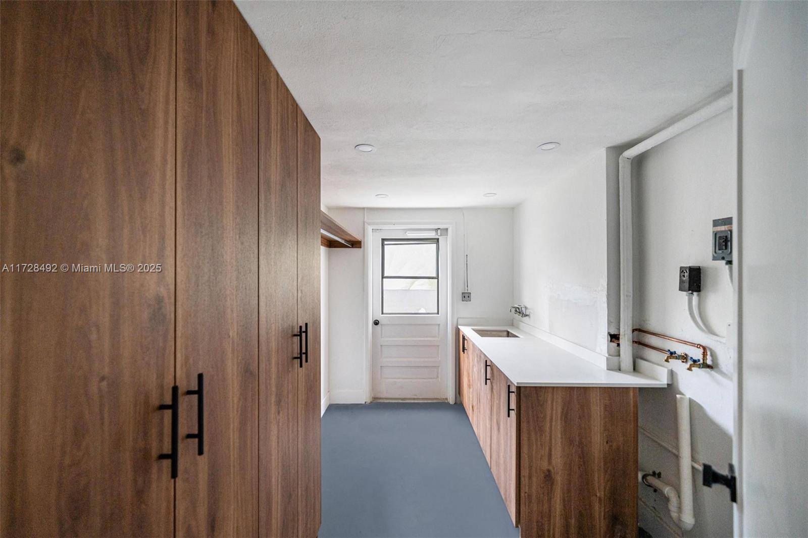 BAL HARBOUR RESIDENTIAL S - Residential