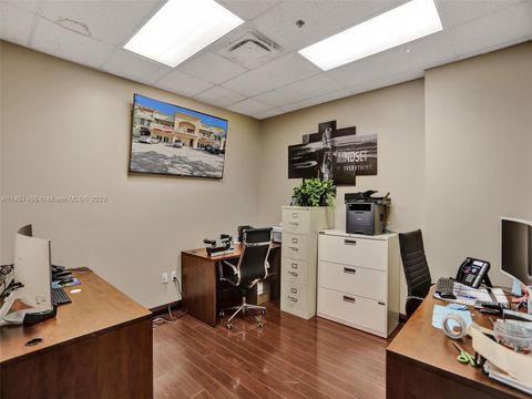 Office in Tamarac FL 6055 Commercial Blvd Blvd 7.jpg