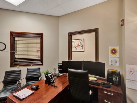 Office in Tamarac FL 6055 Commercial Blvd Blvd 4.jpg