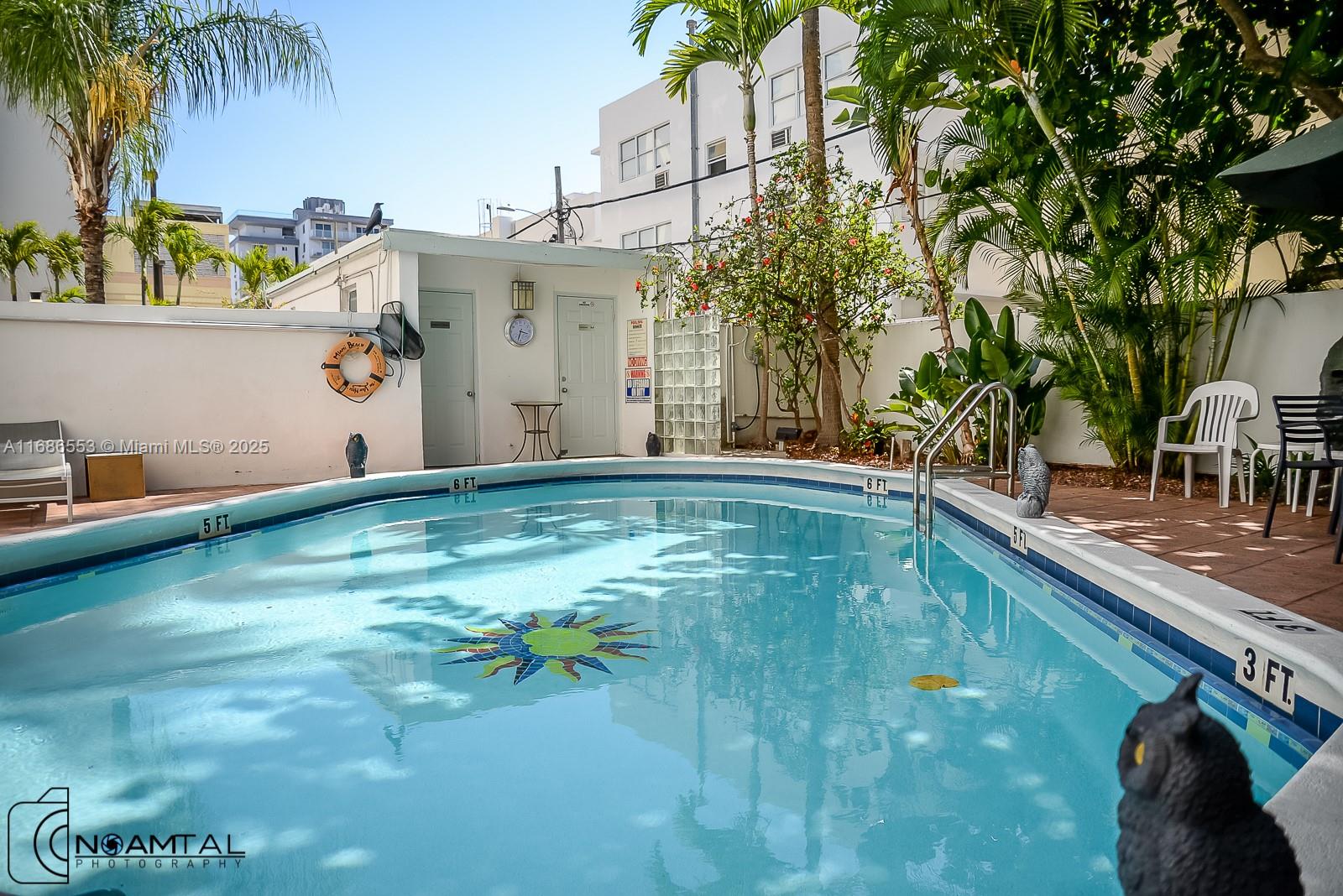 1390 Ocean Dr 201