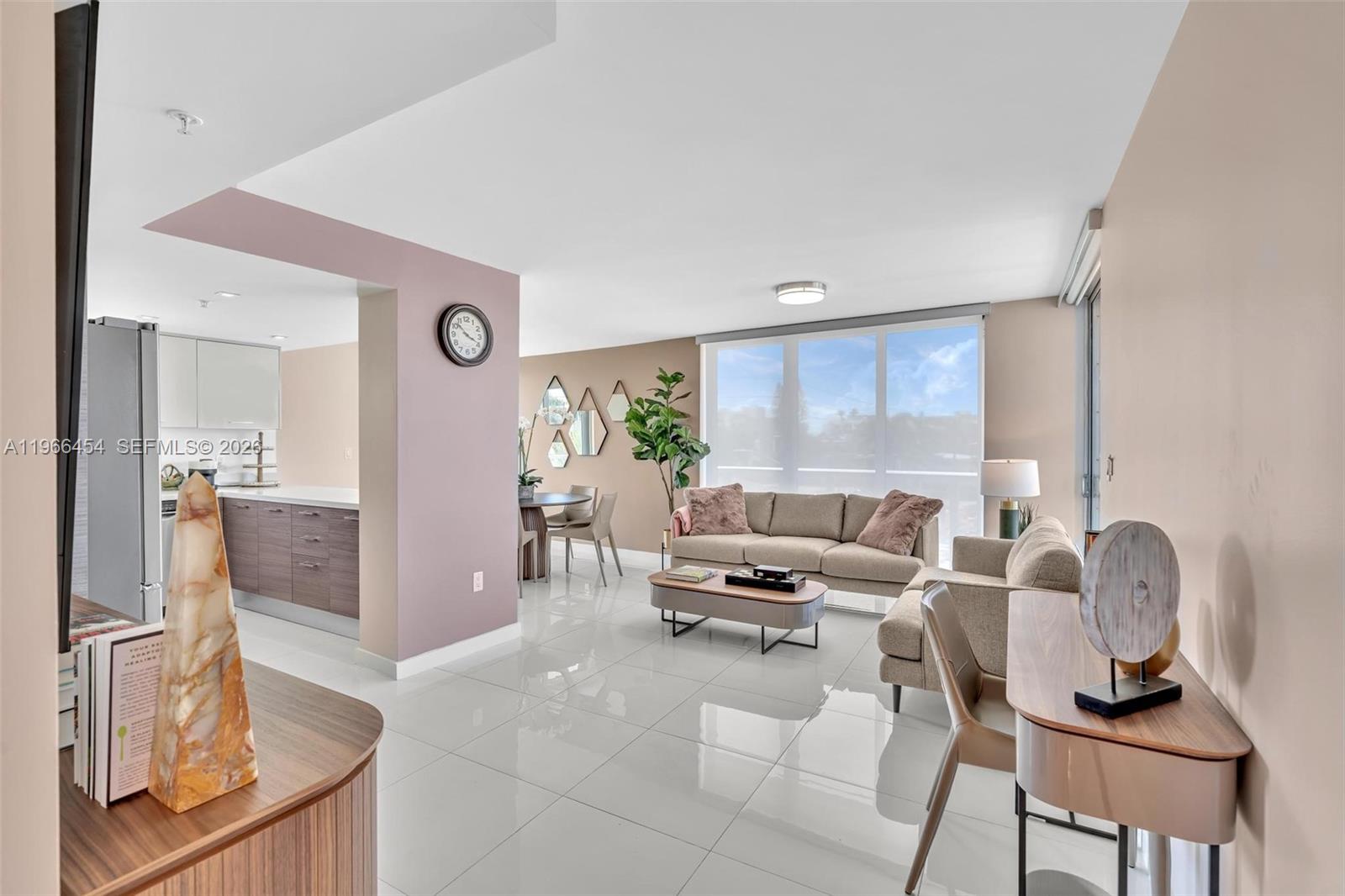 9901 E Bay Harbor Dr 403