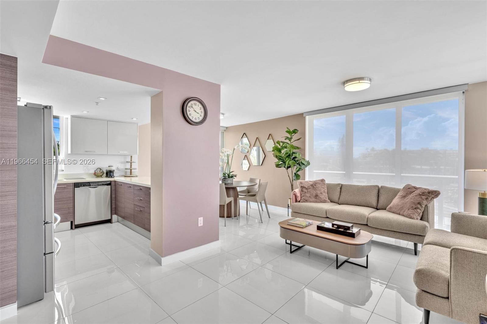 9901 E Bay Harbor Dr 403