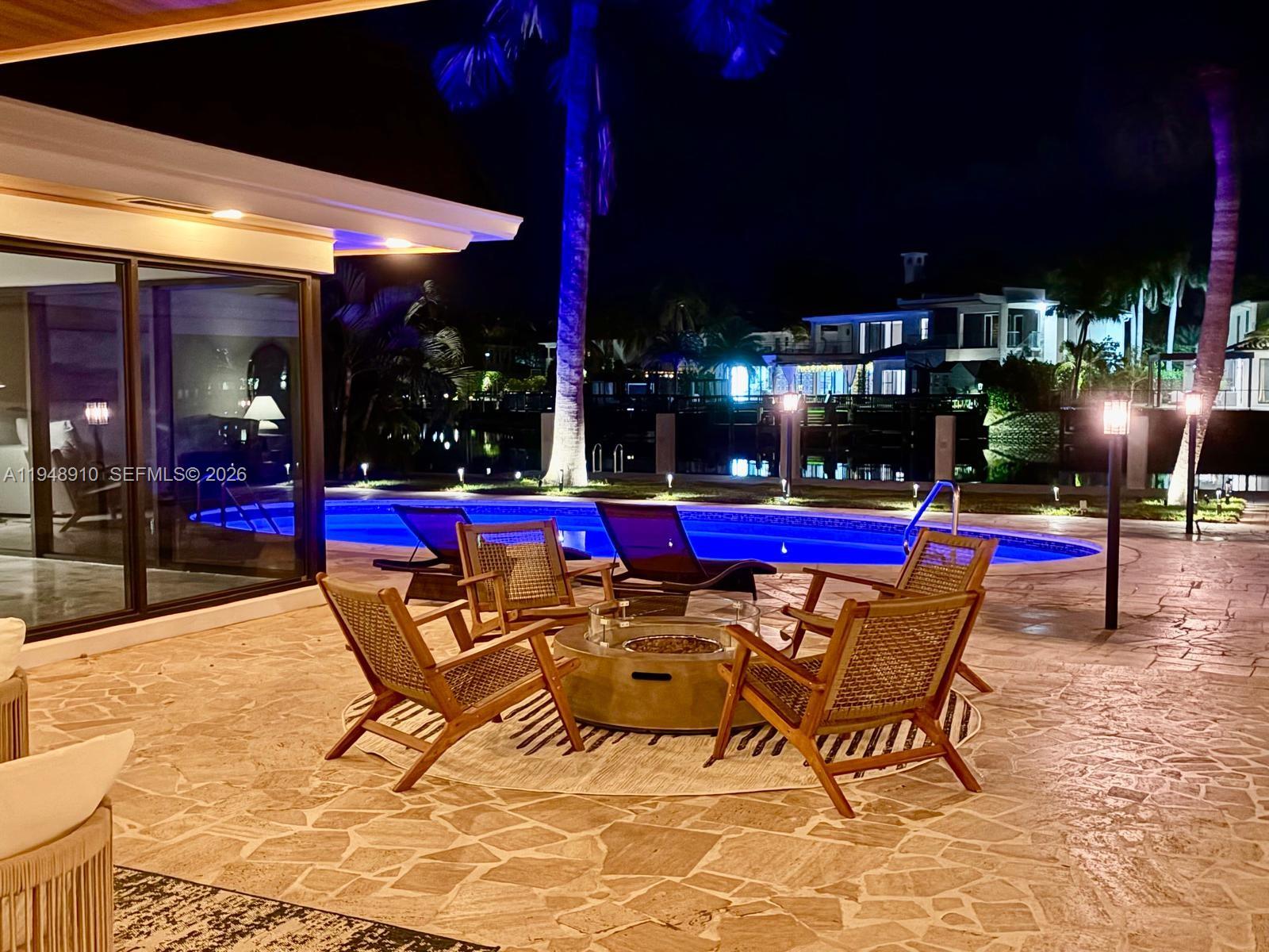 HOLLYWOOD GOLF ESTATES SE - Residential