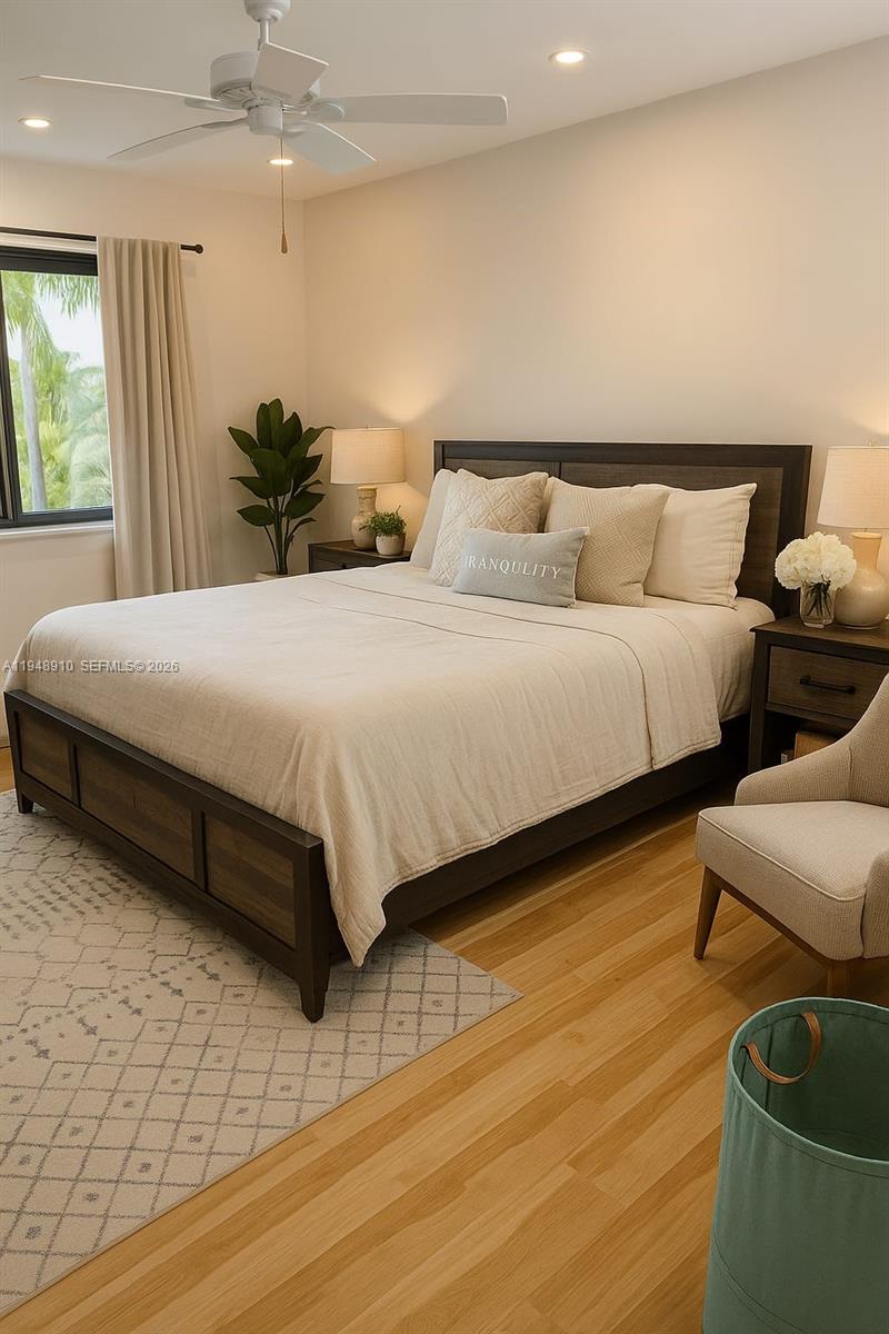 HOLLYWOOD GOLF ESTATES SE - Residential