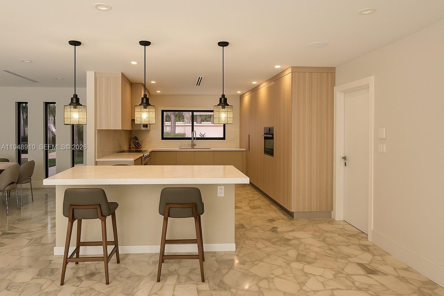 HOLLYWOOD GOLF ESTATES SE - Residential