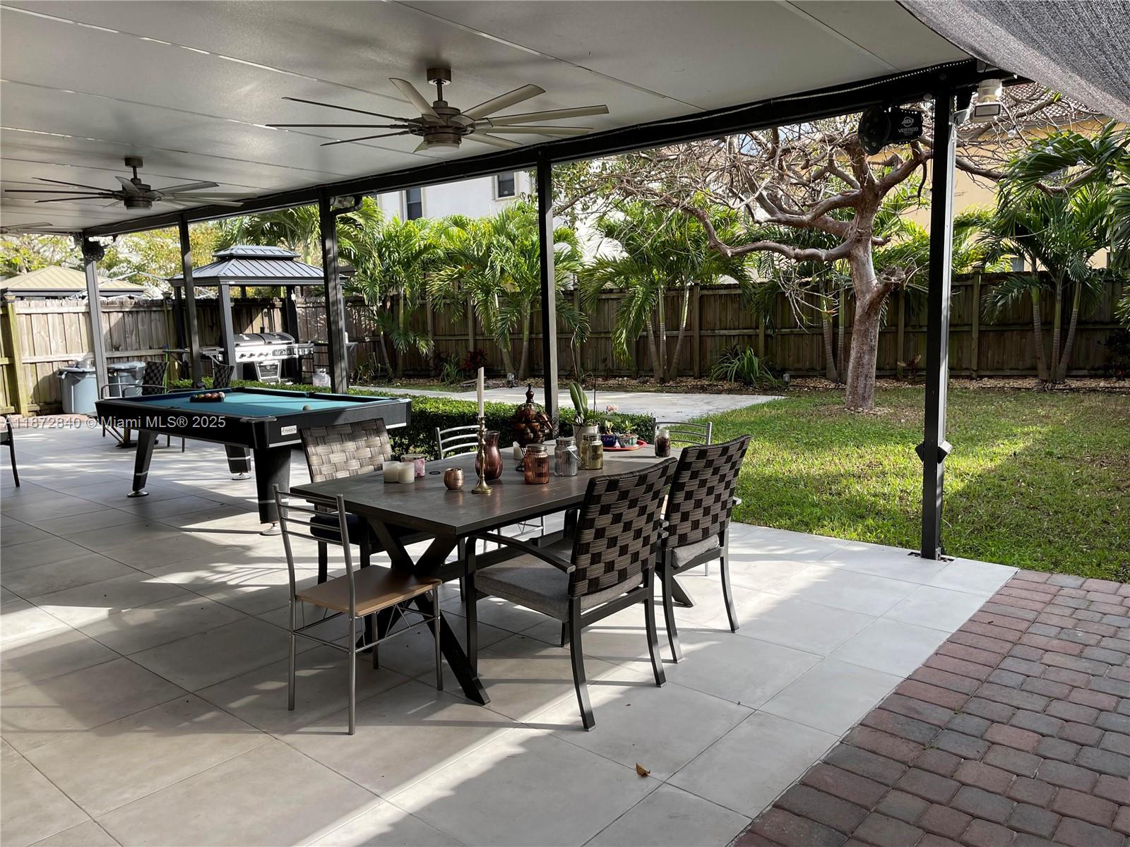 SILVER PALM EAST SEC TWO - Residential